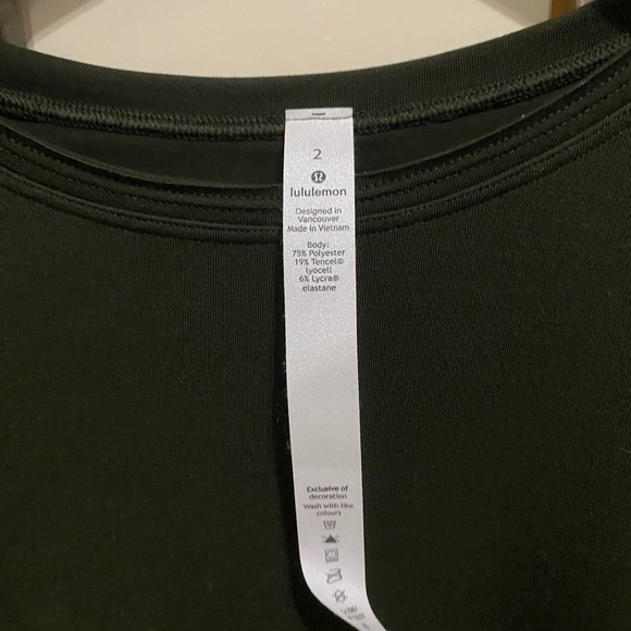 Lululemon Long Sleeve - Picture 2 of 4